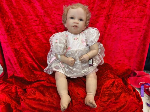 Tres joli bebe reborn - joli,