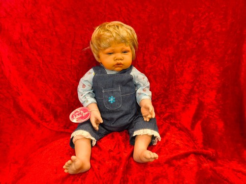 Tres joli bebe reborn - joli,