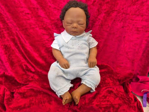 Tres joli bebe reborn - tres,