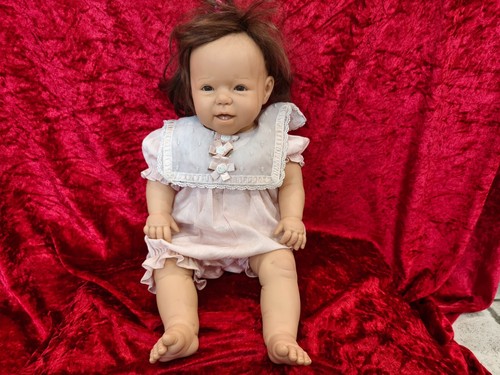 Tres joli bebe reborn - tres,